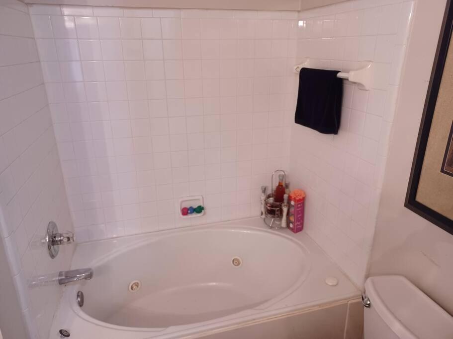 Urban Adventure Townhome - Near Downtown Atlanta Extérieur photo